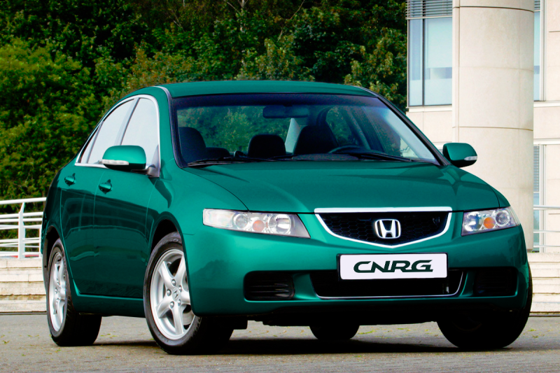 Какое моторное масло необходимо заливать в Honda Accord?